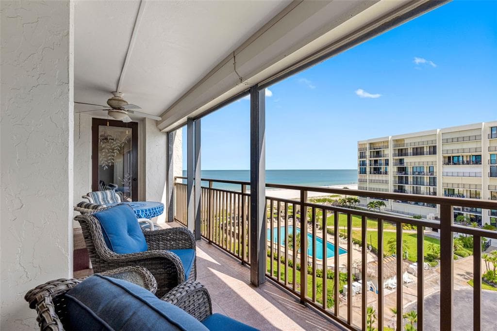 1430 GULF BOULEVARD 501 photo 23