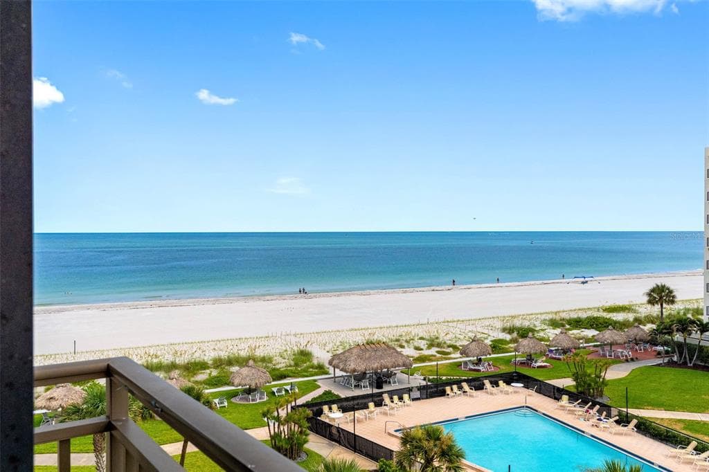 1430 GULF BOULEVARD 501 photo 18