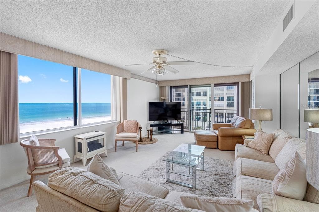 1430 GULF BOULEVARD 501 photo 4