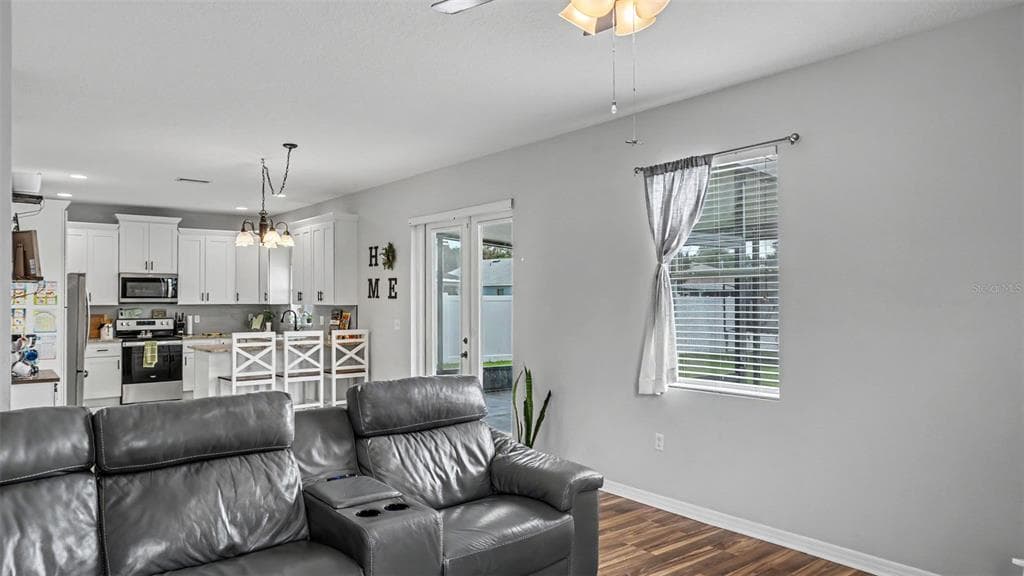 2746 WALDEN WOODS DRIVE photo 20