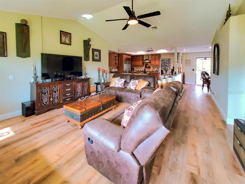 18 RIVERFRONT DRIVE photo 14