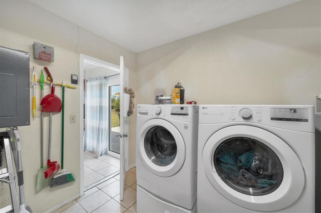 9150 ARRID CIRCLE photo 13