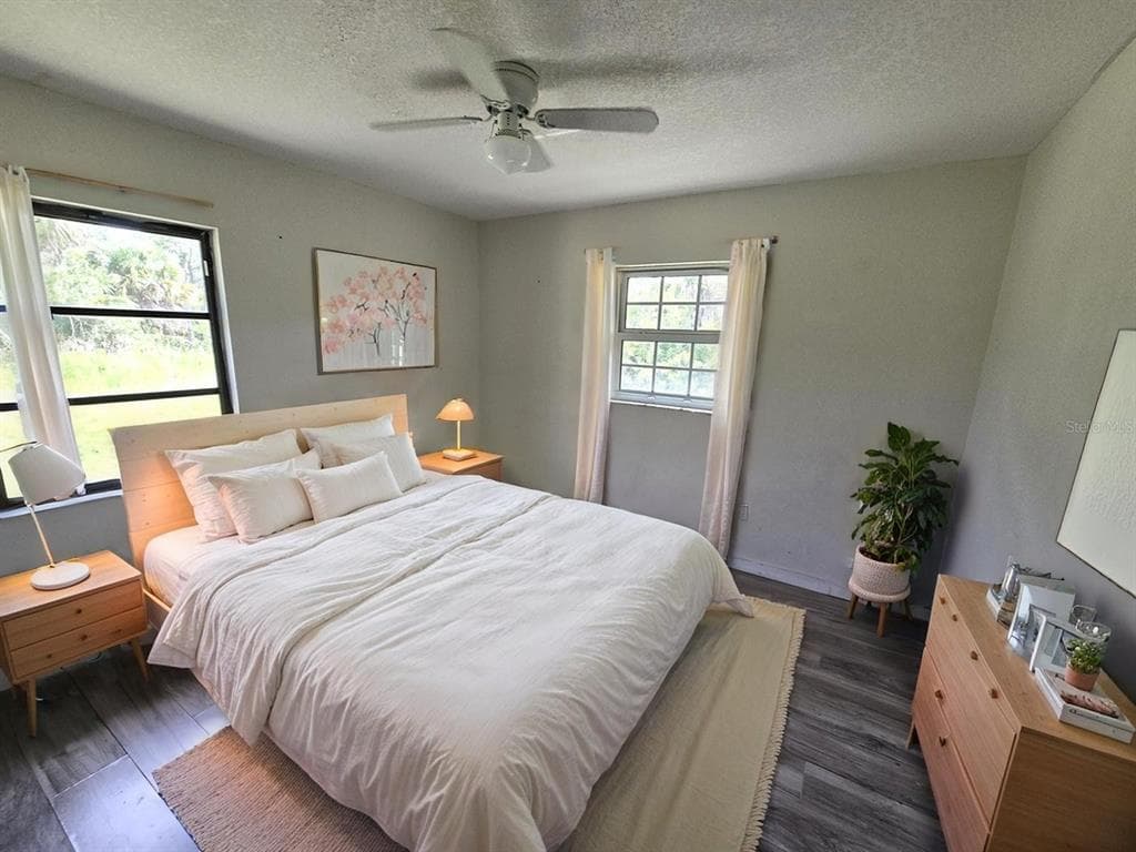 279 KINDRED BOULEVARD photo 17
