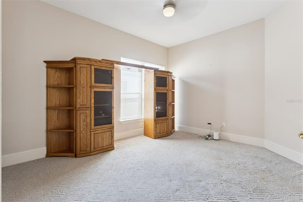 1901 EDGEWATER DRIVE photo 25
