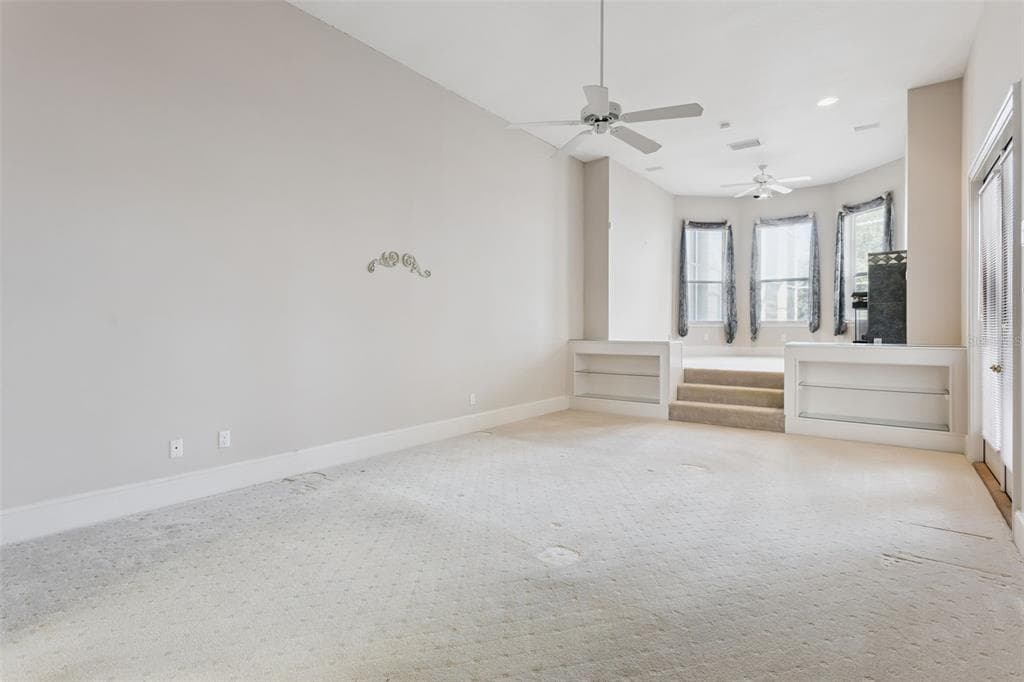 1901 EDGEWATER DRIVE photo 21