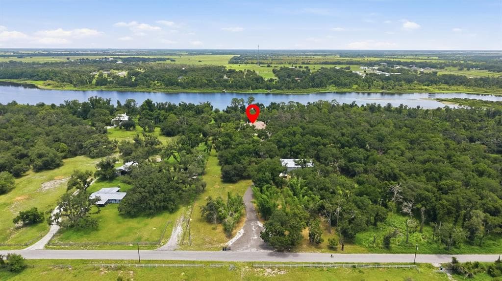 24525 JENNINGS ROAD photo 1