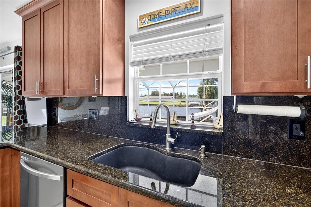 270 E TARPON BOULEVARD NW photo 13