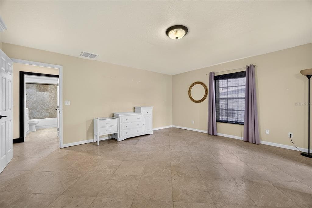 270 E TARPON BOULEVARD NW photo 24