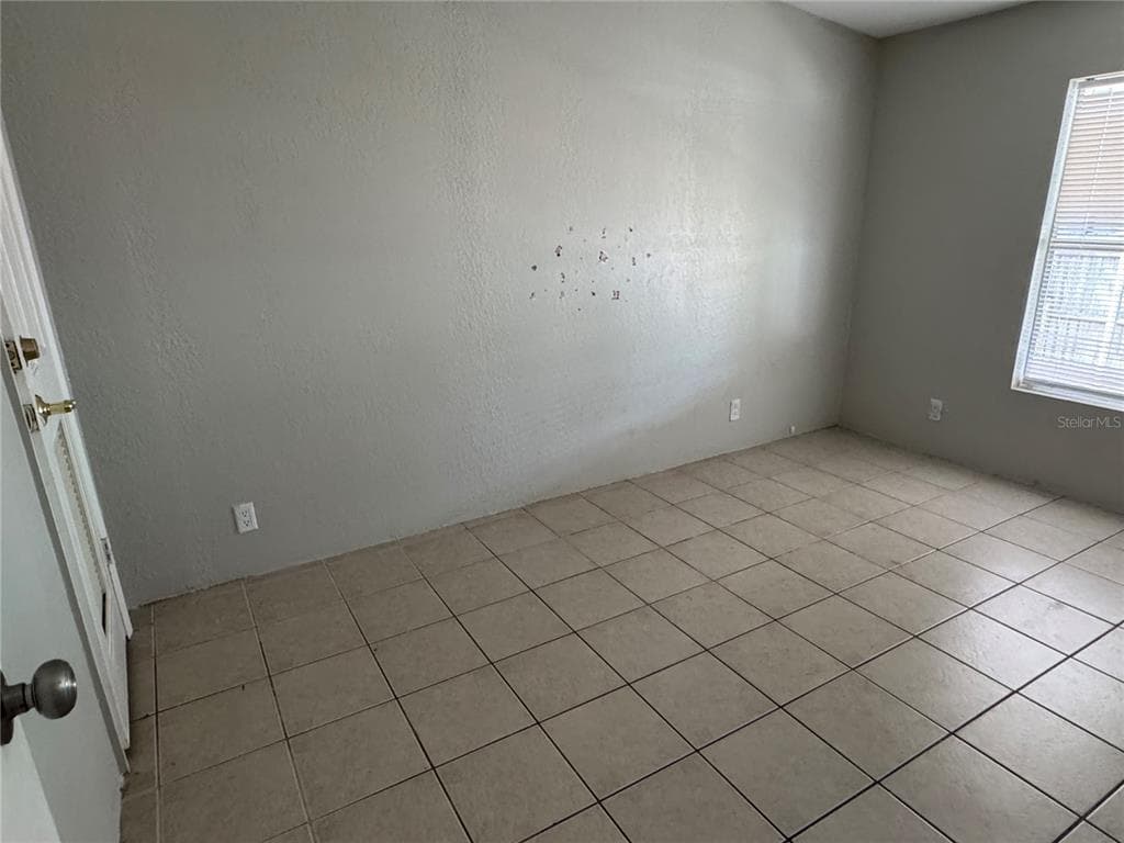 5406 SYDNEY STREET photo 17