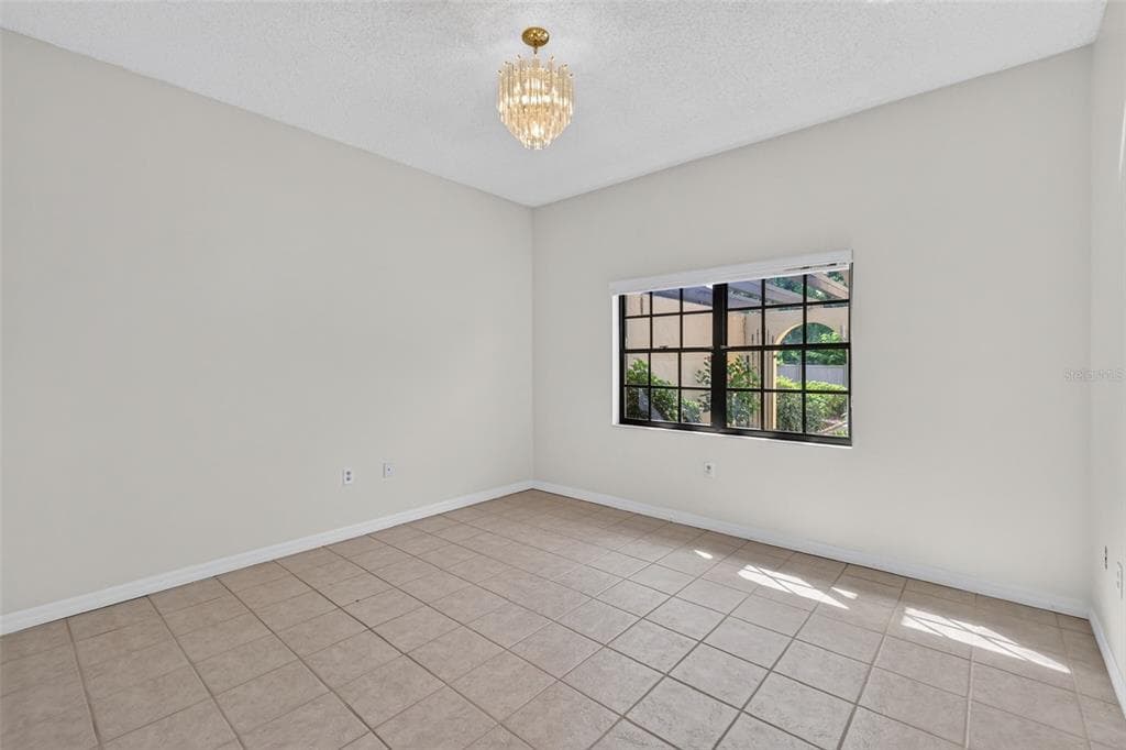 1111 LAKESHORE DRIVE C3 photo 11