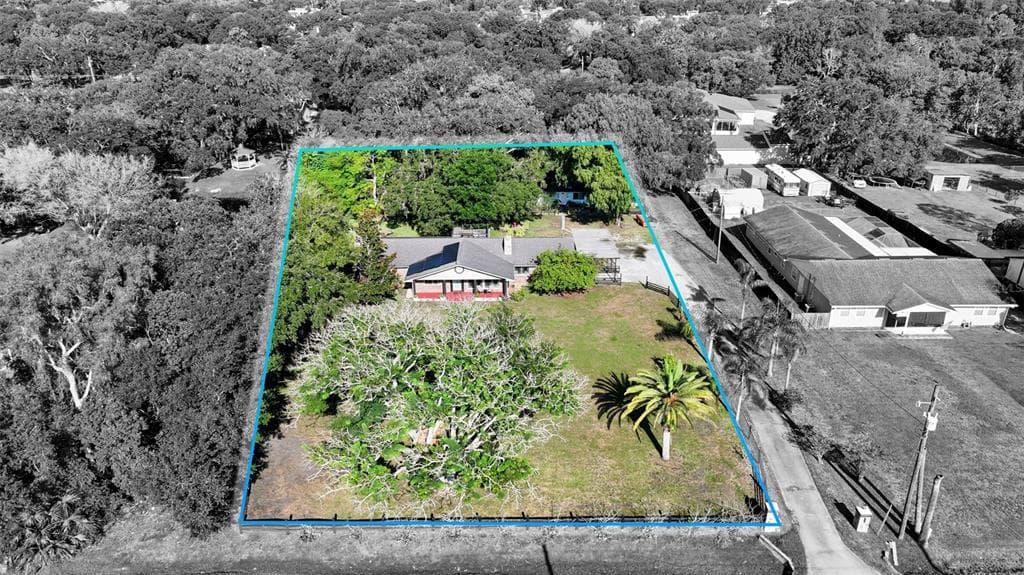 298-300 ORANGE AVENUE photo 2