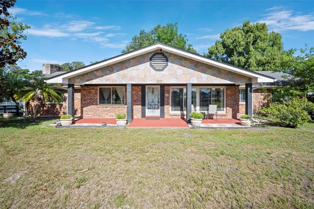 298-300 ORANGE AVENUE photo 5