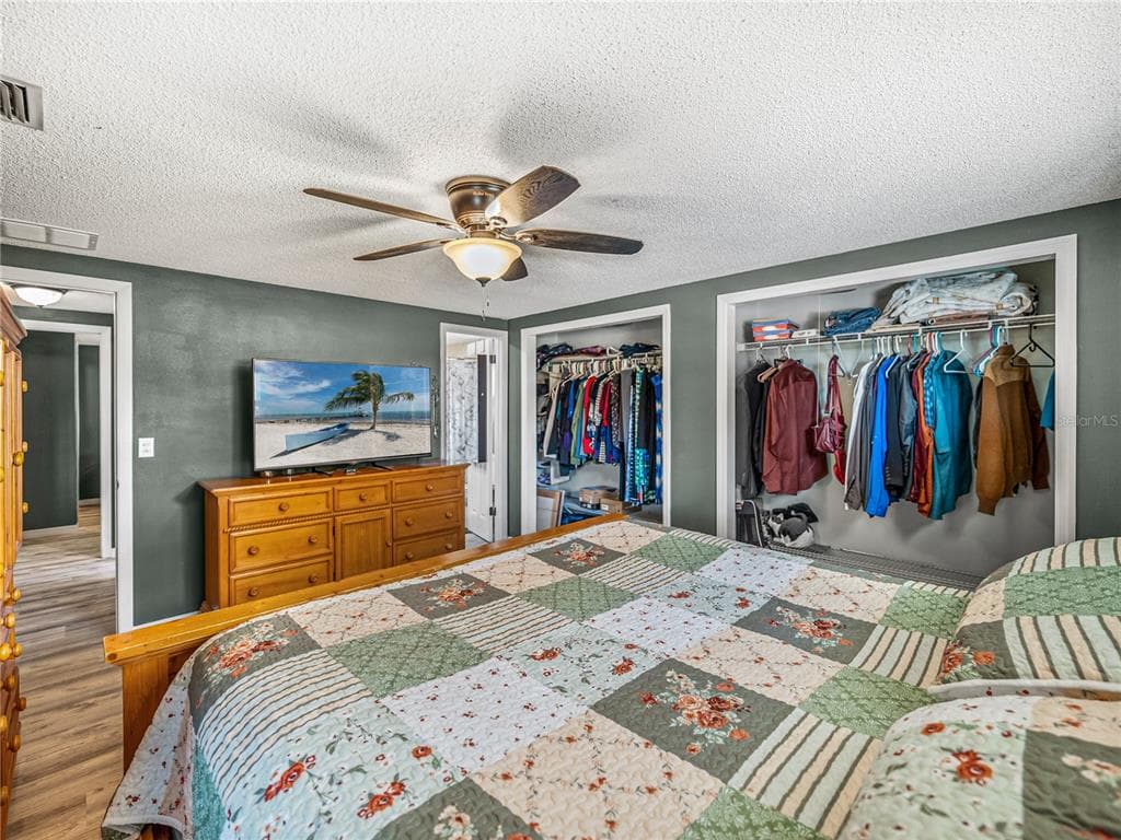 246 CANAL DRIVE photo 16