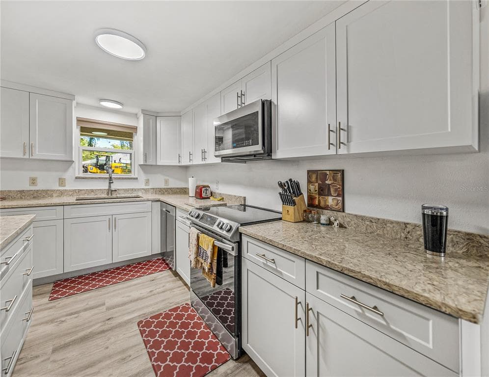 246 CANAL DRIVE photo 24