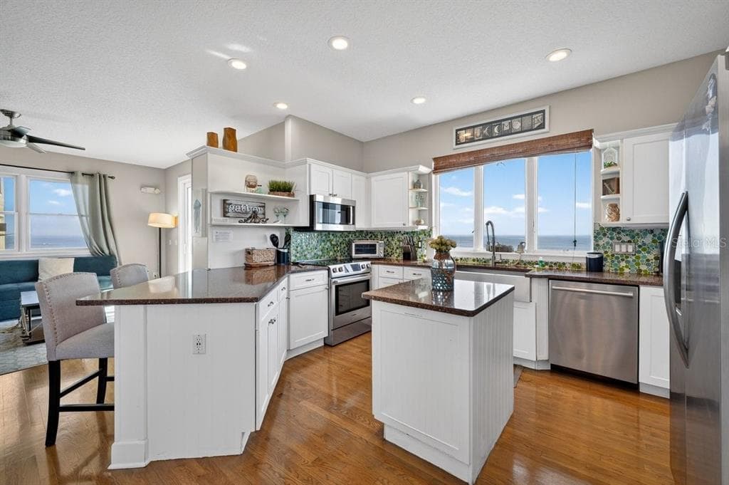 3319 N OCEAN SHORE BOULEVARD photo 13