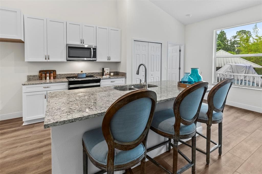 8312 REVELS ROAD photo 13