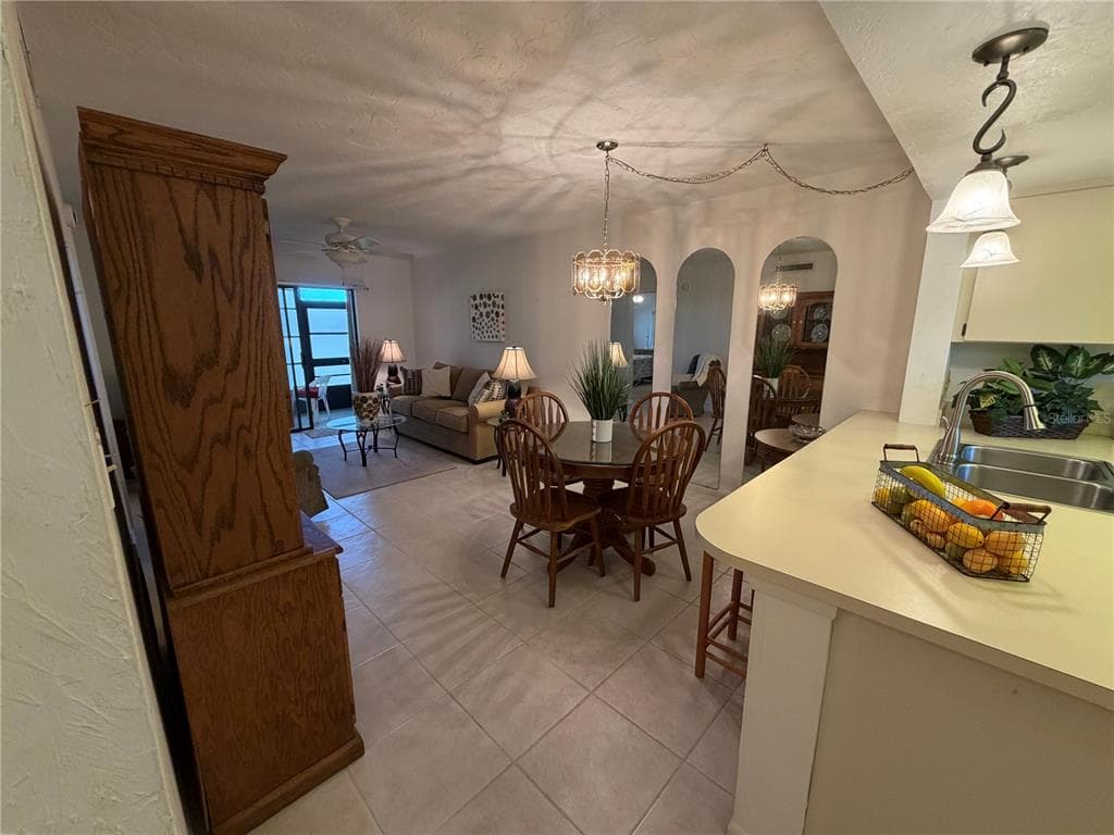 25225 RAMPART BOULEVARD 2203 photo 7