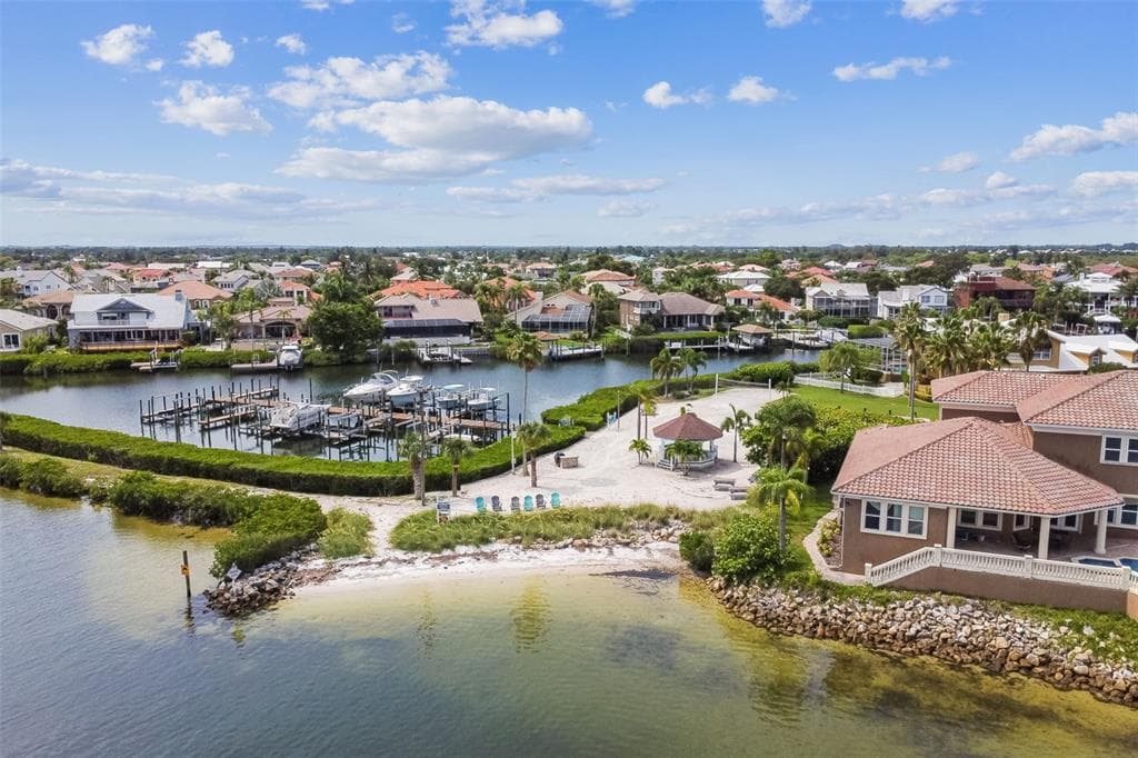 820 SYMPHONY ISLES BOULEVARD photo 3