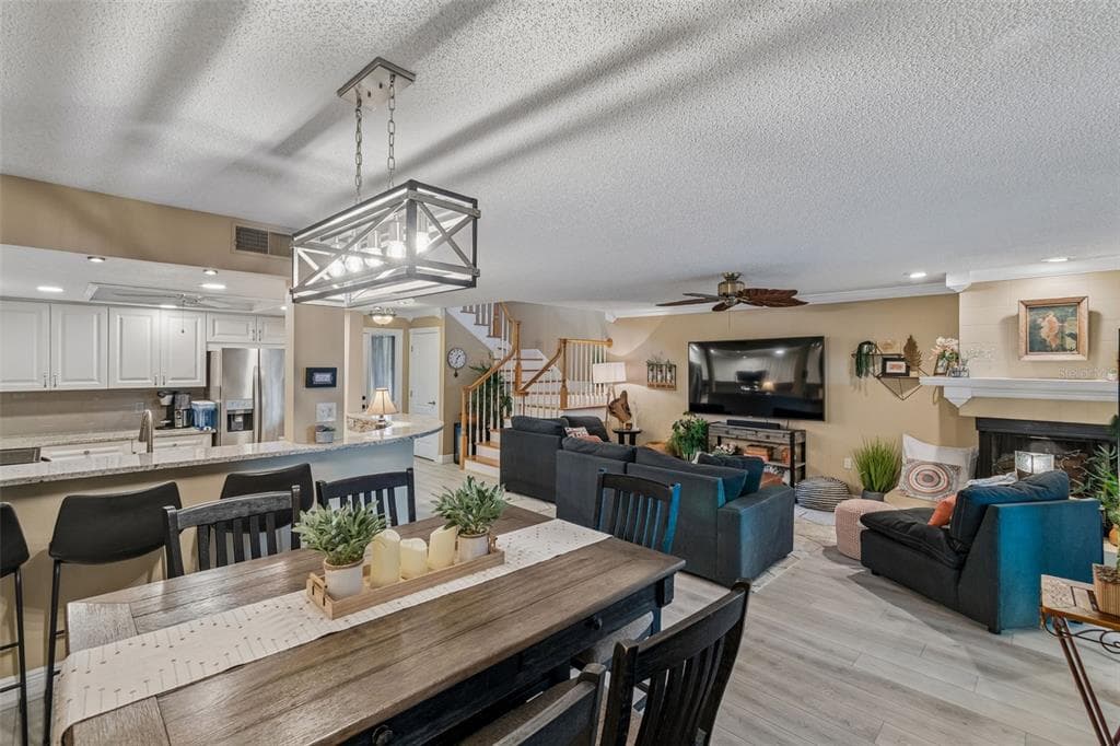 820 SYMPHONY ISLES BOULEVARD photo 14