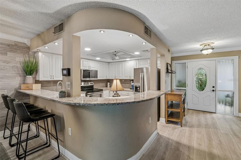 820 SYMPHONY ISLES BOULEVARD photo 15