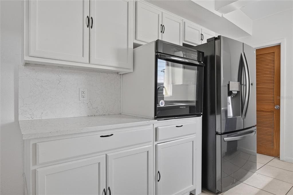 321 WEBER TERRACE photo 14