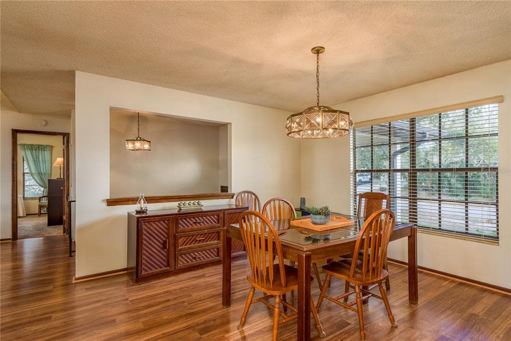 1462 LAKEVIEW DRIVE photo 11