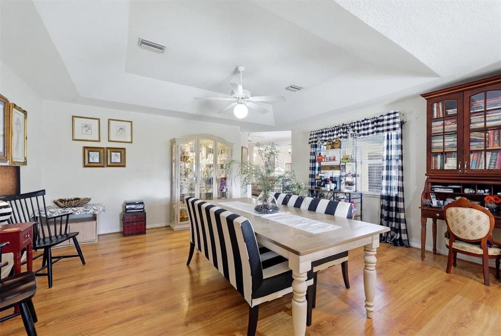 801 ROTONDA CIRCLE photo 13