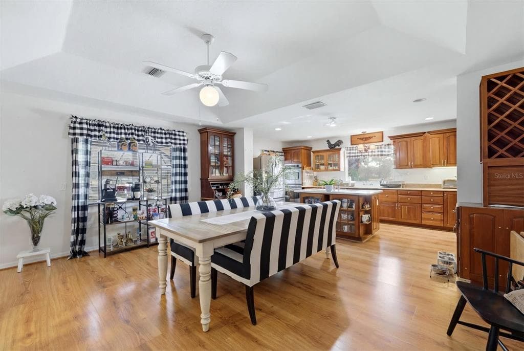 801 ROTONDA CIRCLE photo 12