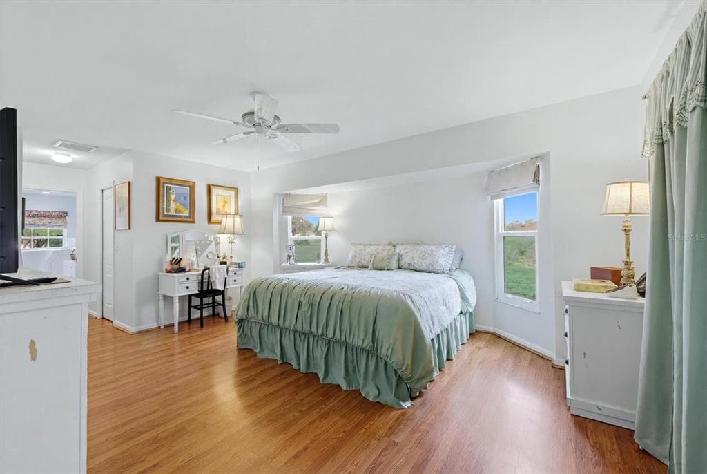 801 ROTONDA CIRCLE photo 19