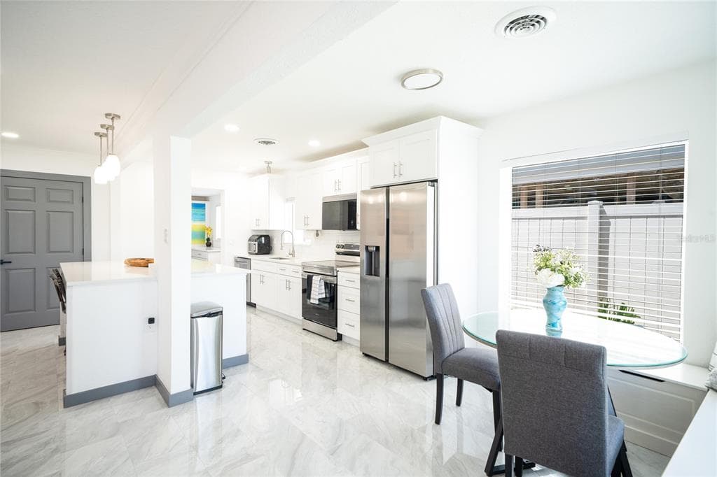 166 BAYSIDE DRIVE photo 6