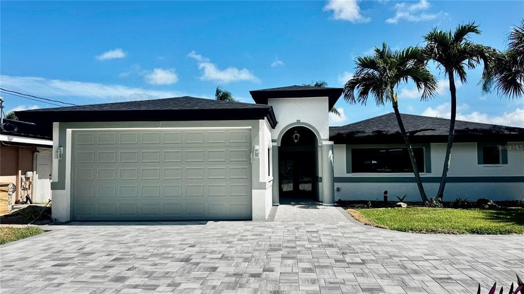 166 BAYSIDE DRIVE photo 1