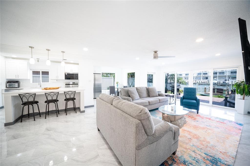 166 BAYSIDE DRIVE photo 14