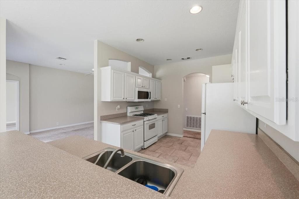 4050 WHISTLEWOOD CIRCLE photo 11