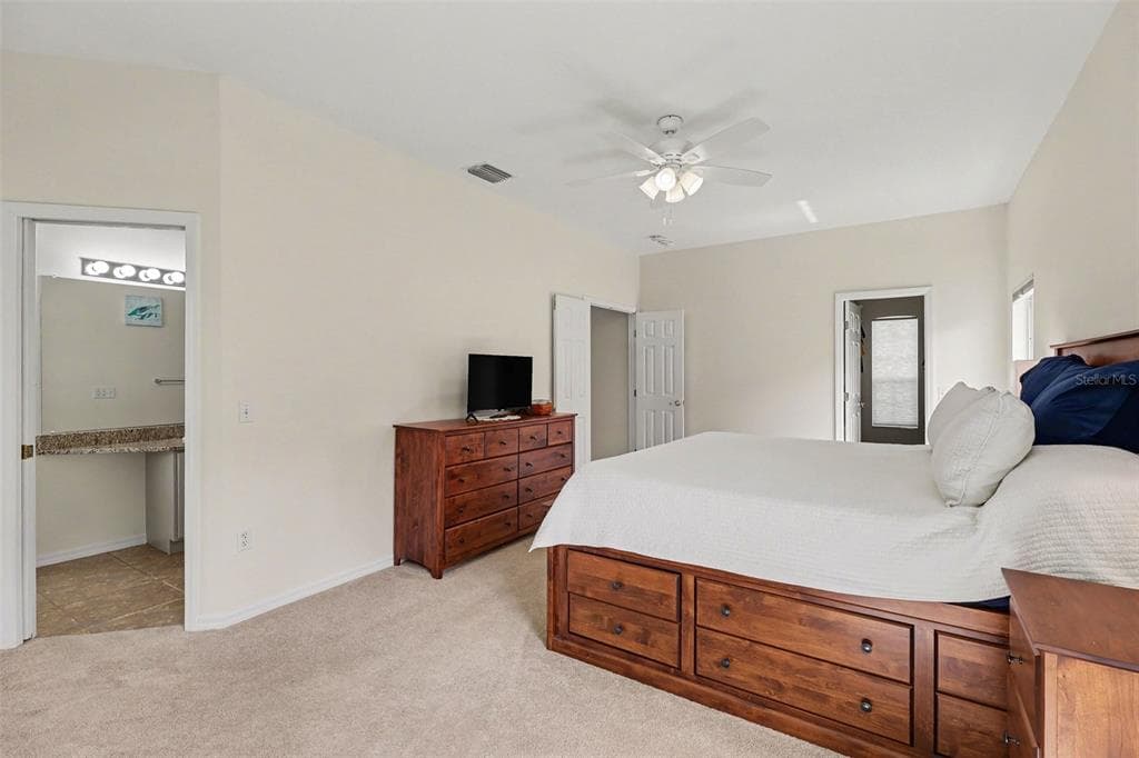 423 STONEHENGE CIRCLE photo 15