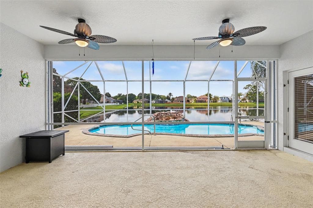 423 STONEHENGE CIRCLE photo 4