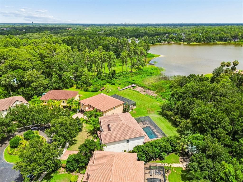 1804 BELLA CASA COURT photo 5