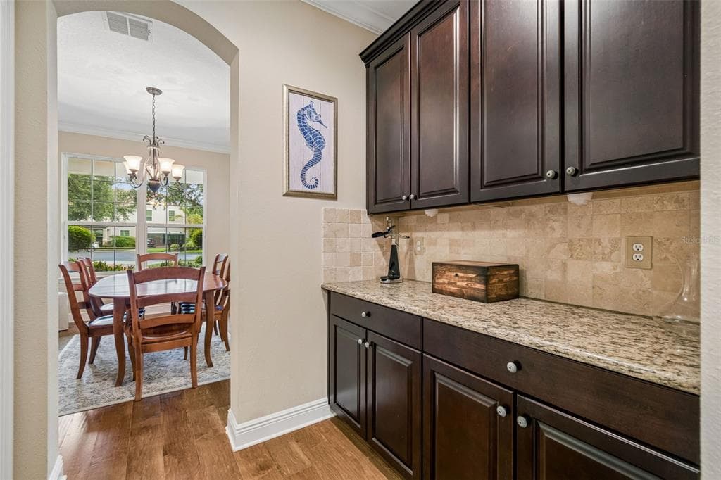 1804 BELLA CASA COURT photo 19