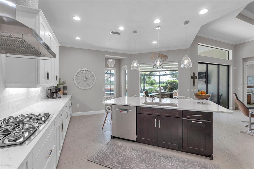 15402 CASTLE PARK TERRACE photo 24