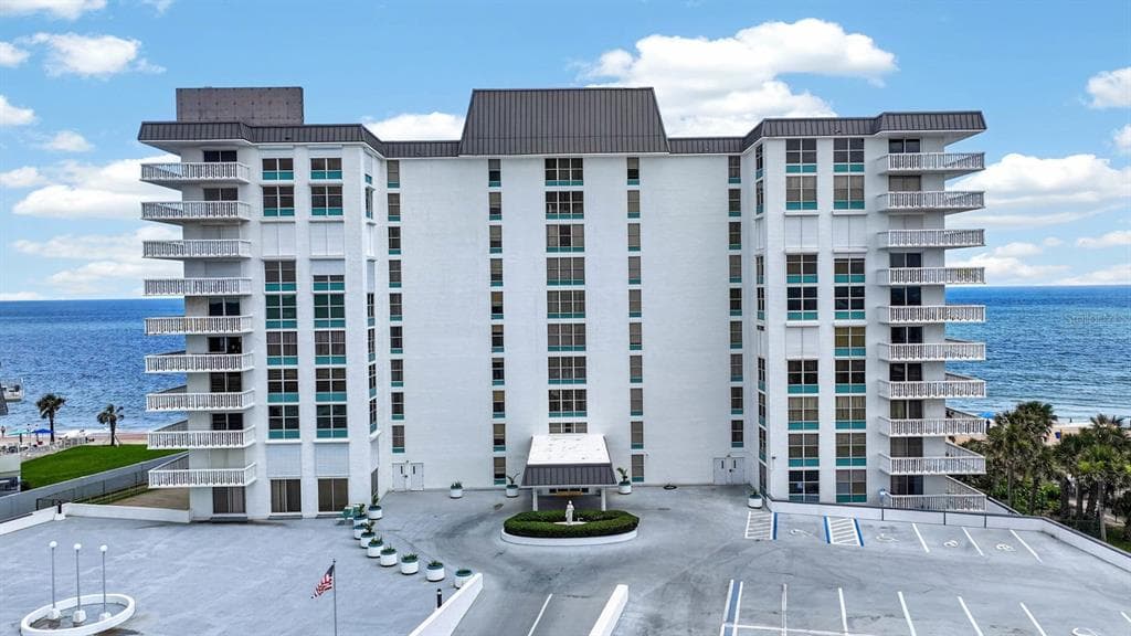 1575 OCEAN SHORE BOULEVARD H050 photo 2