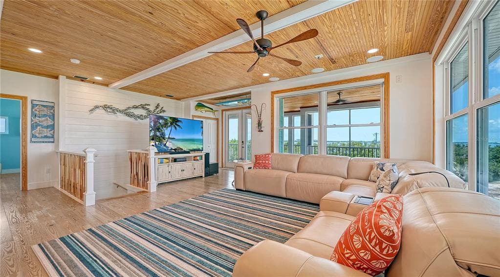 180 HORSESHOE LOOP ROAD photo 14