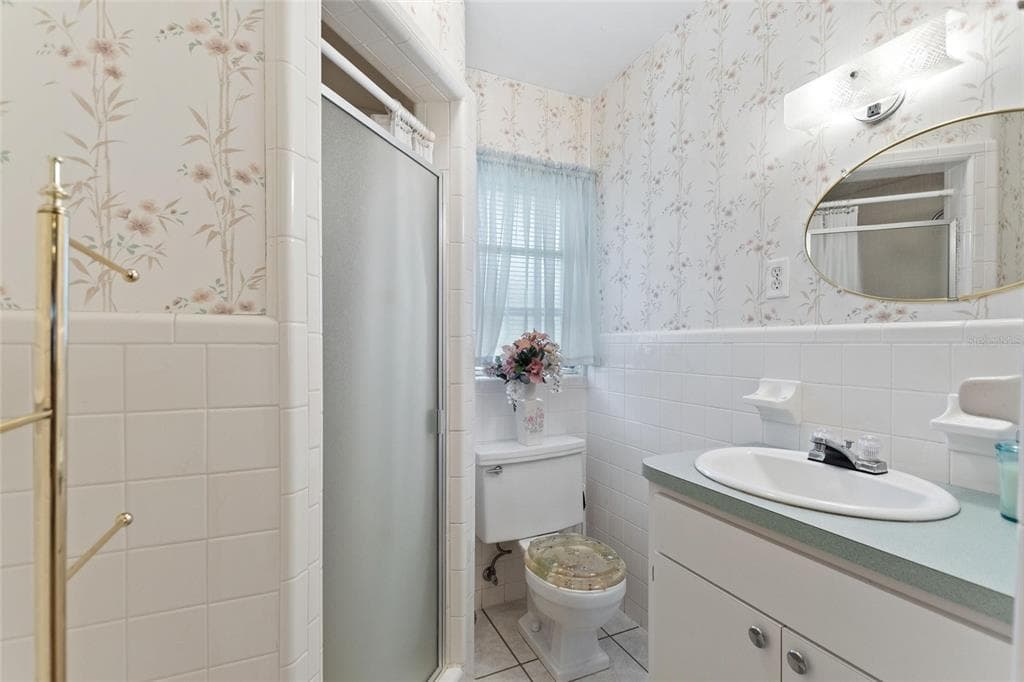 6197 AMARYLLIS DRIVE photo 24
