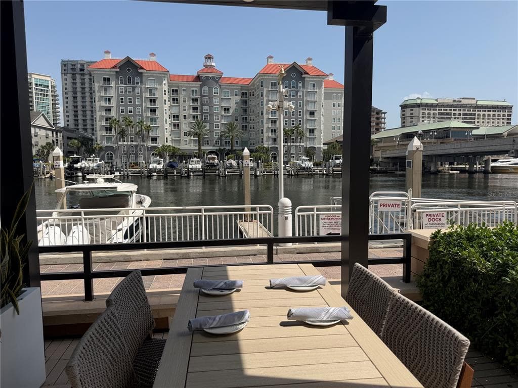 700 S HARBOUR ISLAND BOULEVARD 512 photo 3