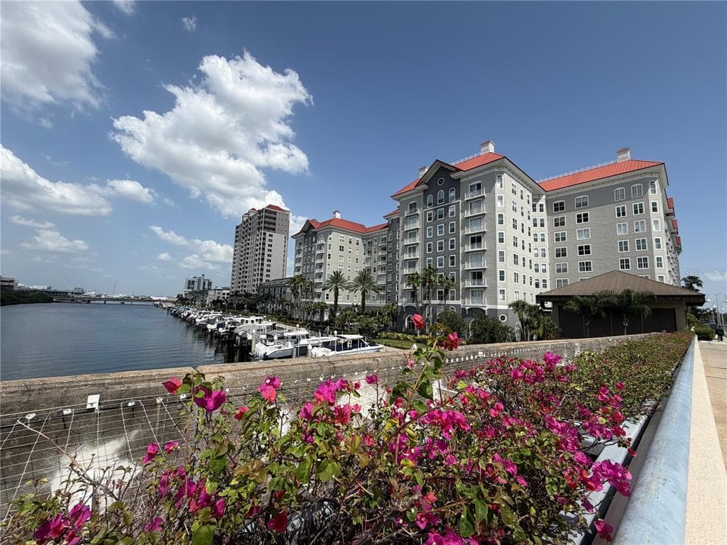 700 S HARBOUR ISLAND BOULEVARD 512 photo 4