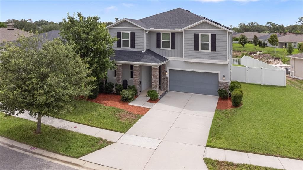 12500 ASTON DRIVE photo 2