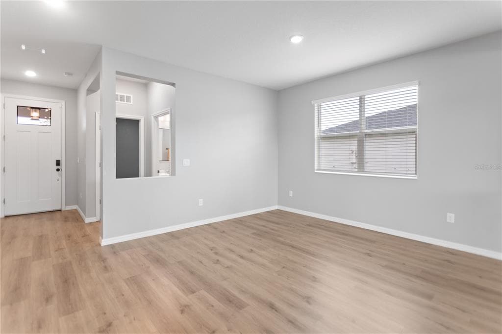 12500 ASTON DRIVE photo 4
