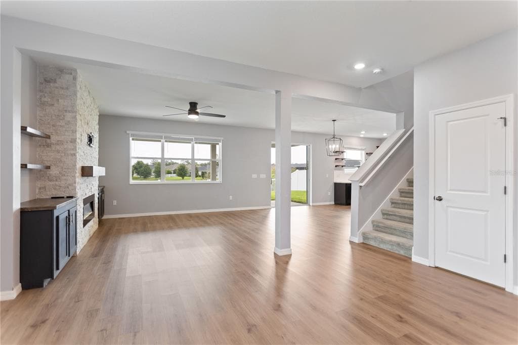 12500 ASTON DRIVE photo 8