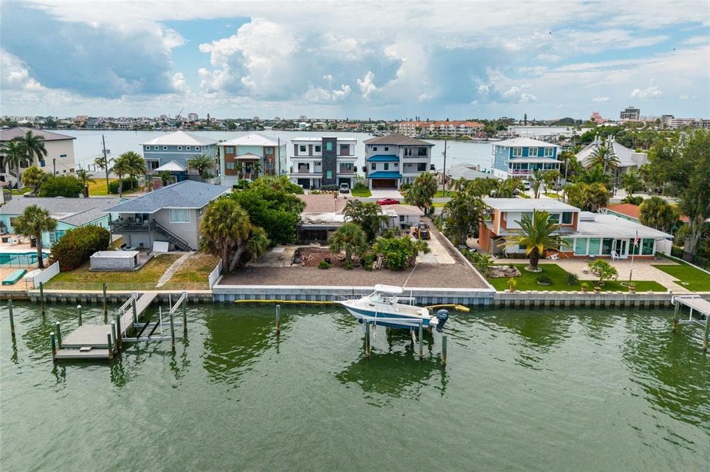 216 PUNTA VISTA DRIVE photo 16