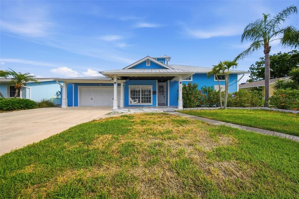 8722 PALISADES DRIVE photo 2