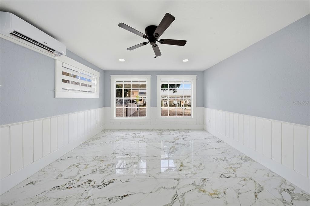 8722 PALISADES DRIVE photo 17