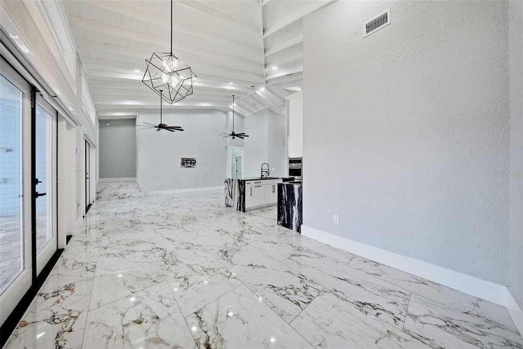 8722 PALISADES DRIVE photo 5